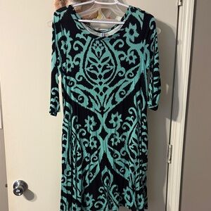 Long Sleeve Teal and Black Patterned Midi Dress